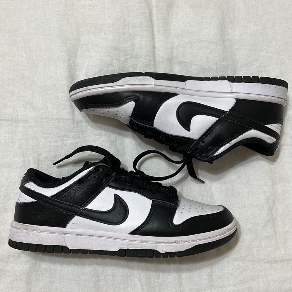 NIKE DUNK LOW ‘BLACK WHITE’